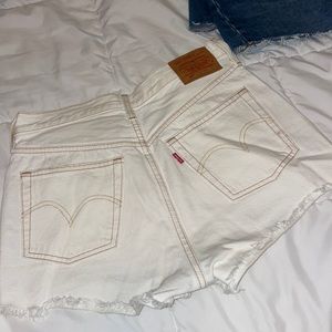 Levi shorts